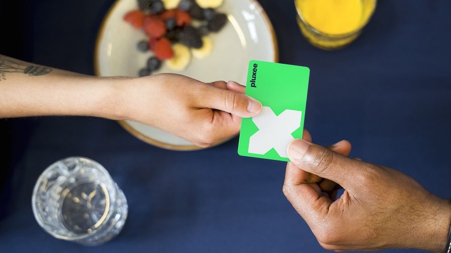 Cum se deconectează românii de la muncă: doar 28% reușesc să rupă total legătura cu munca în vacanță