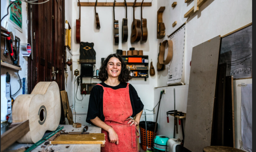 She’s Next 2025: 10 afaceri conduse de antreprenoare intră în finală și se pregătesc pentru granturi de 60.000 de euro